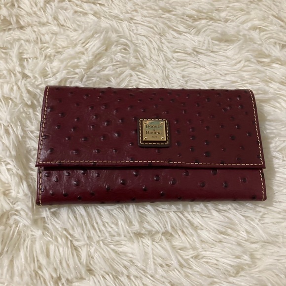 Dooney and Bourke ostrich frame wallet